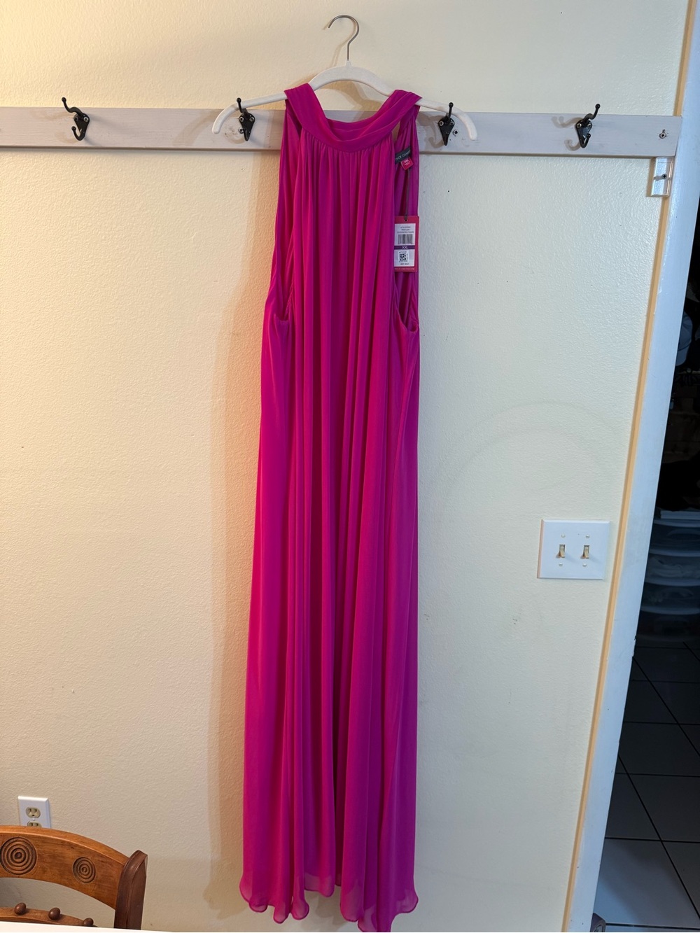 Vince Camuto Sleeveless Hot Pink Maxi Dress